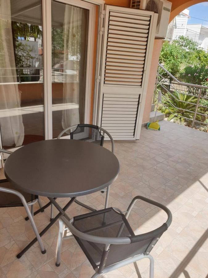 Appartamento House Tereza Vodice Esterno foto